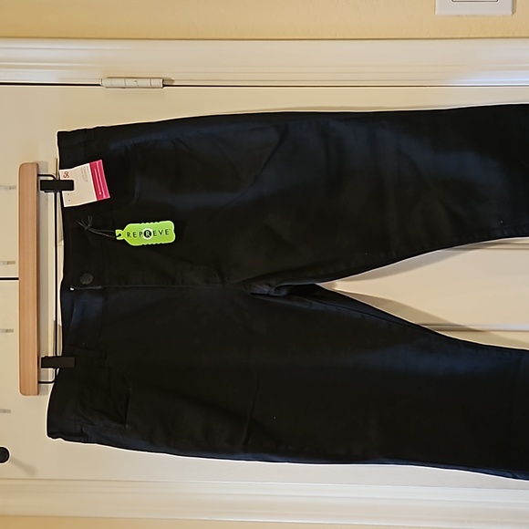 SO NWT Black low rise jeggings in size 22/40W - Picture 3 of 10